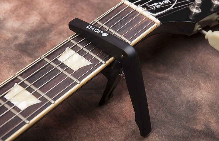 Joyo JCP-01 BK - kapodaster do gitary akustycznej / elektrycznej - obrazek 3