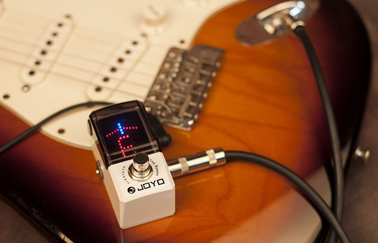 Joyo JF-326 Irontune - tuner gitarowy - Powystawowy - obrazek 6
