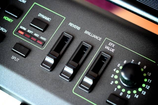 Ketron GP1 - pianino cyfrowe + podstawa z głośnikami - obrazek 8