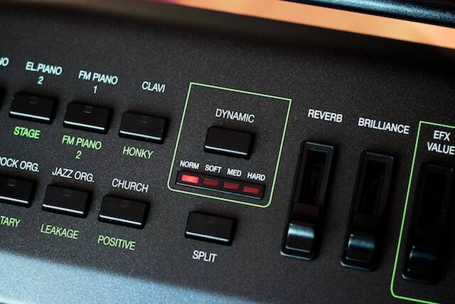 Ketron GP1 - pianino cyfrowe + podstawa z głośnikami - obrazek 9