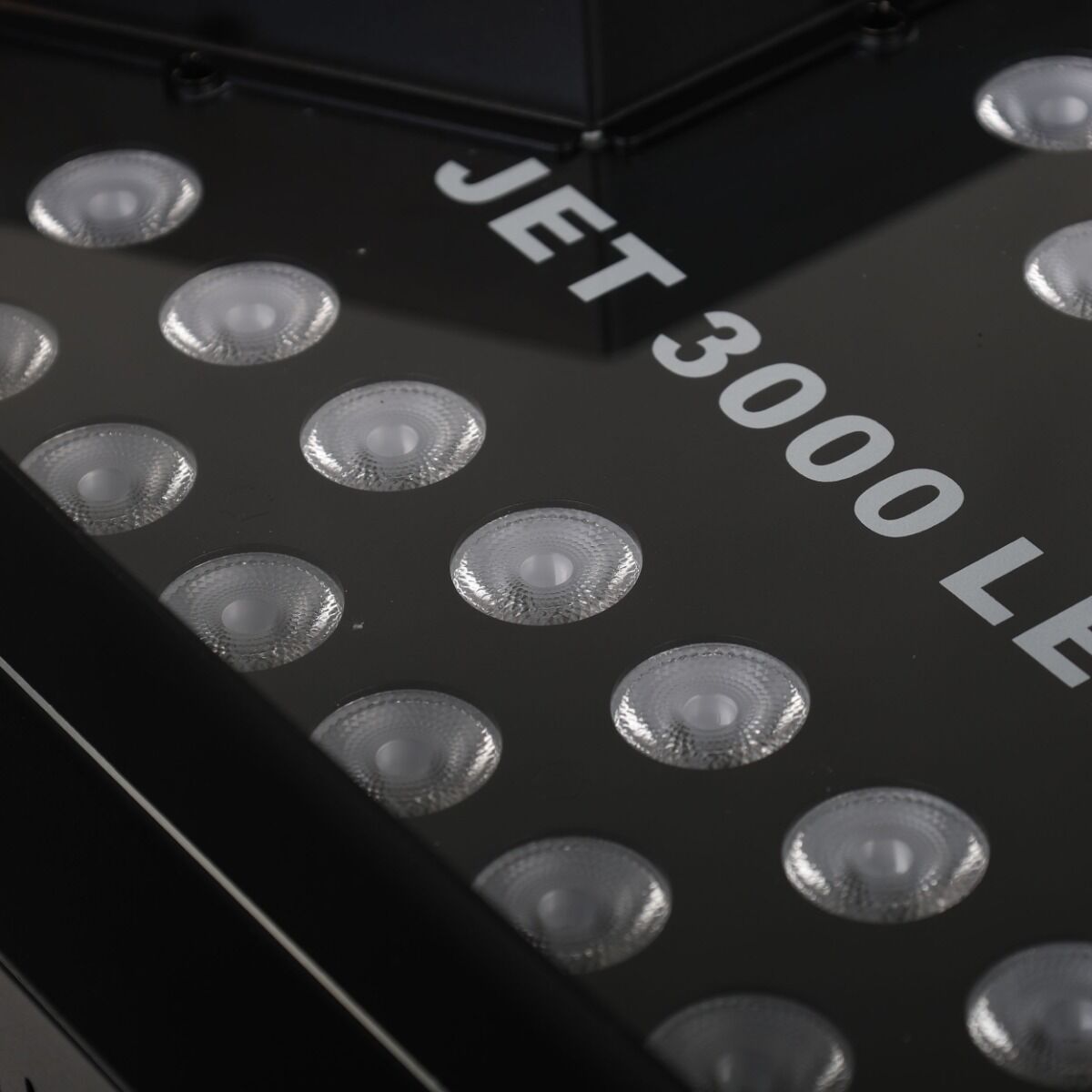LIGHT4ME JET 3000 LED wytwornica dymu pionowego - obrazek 6